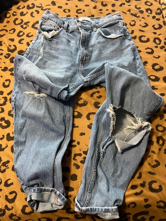 Abercrombie & Fitch Denim - Abercrombie & Fitch Tapered Distressed Jeans Size 4/27